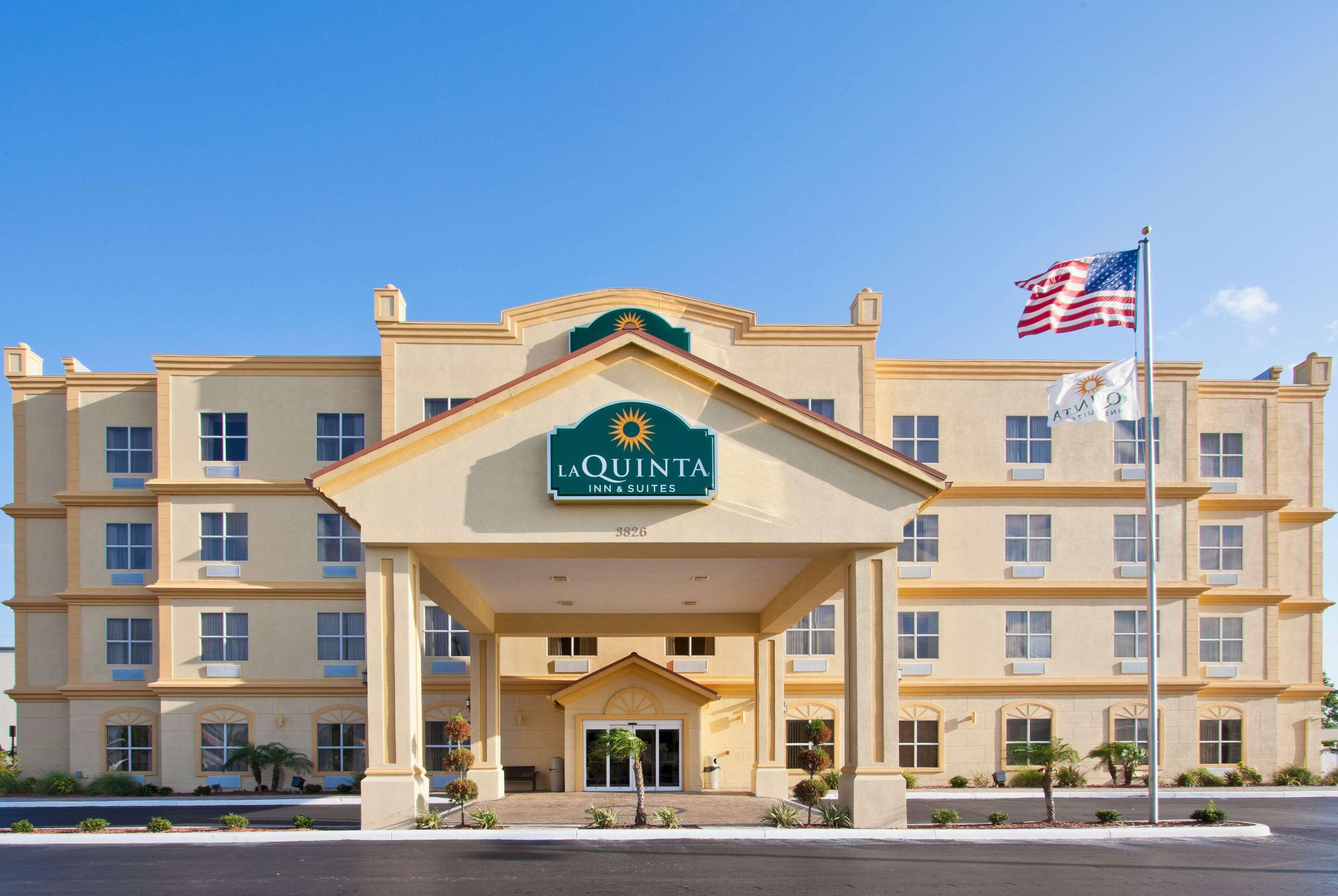 La Quinta By Wyndham Tampa Central Екстериор снимка