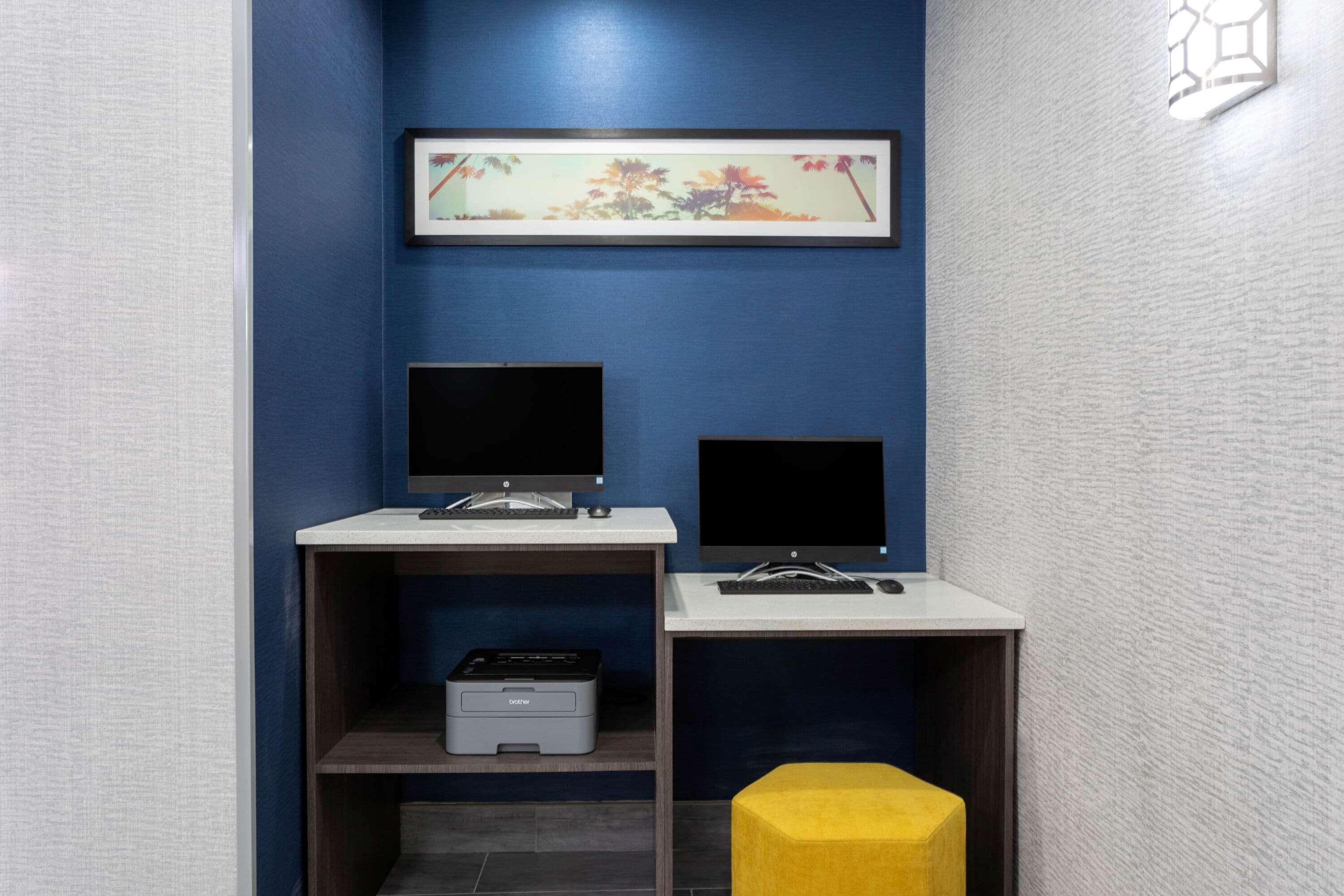 La Quinta By Wyndham Tampa Central Екстериор снимка
